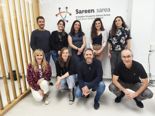 sareen-sarea-hirekin